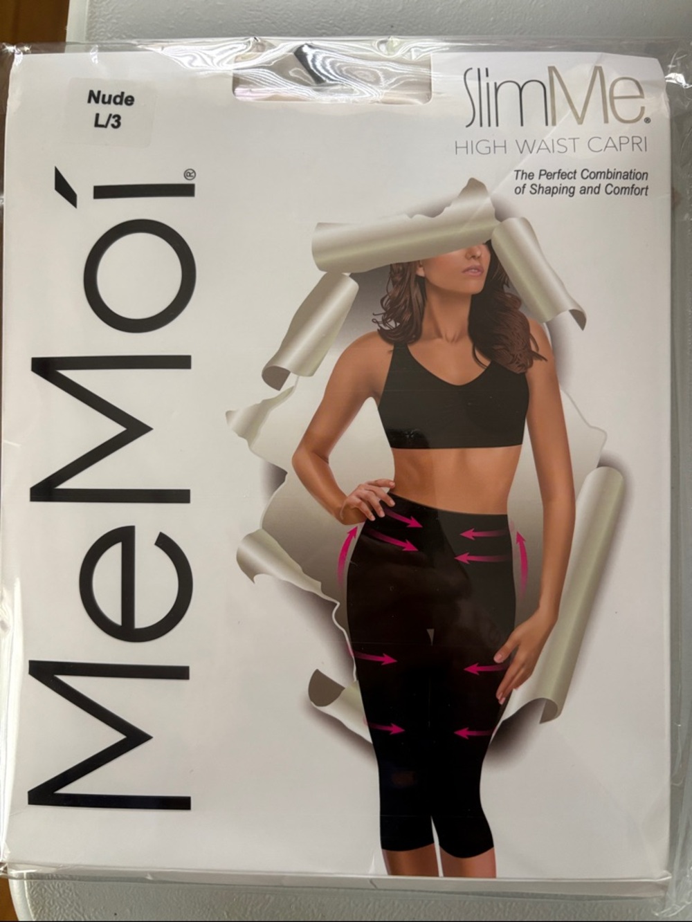 Light Nude Capri Shaping Leggings - Picture 2 of 3